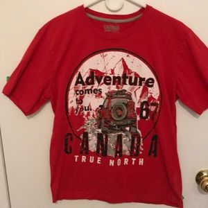 Canada Train Graphic Red Tee Shirt Men's Medium